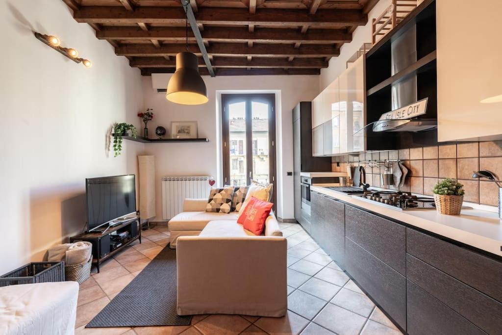 New Apartment: Imbonati6 ミラノ エクステリア 写真